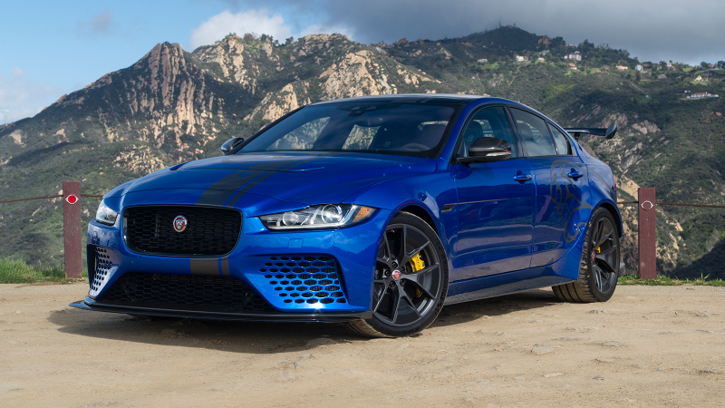 Illustration for article titled Jaguar Will Sell You a Mashup of a Hellcat and an Evo But It’ll Cost $187,500